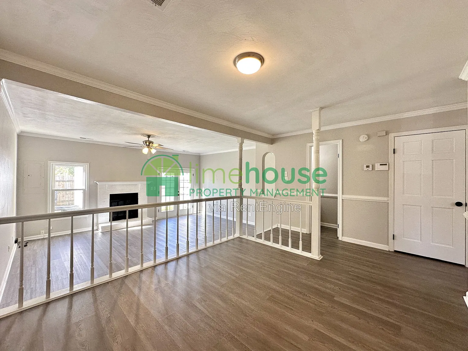 3 bed, 2.5 bath, 1614 sqft, $2,100 — Photo 4