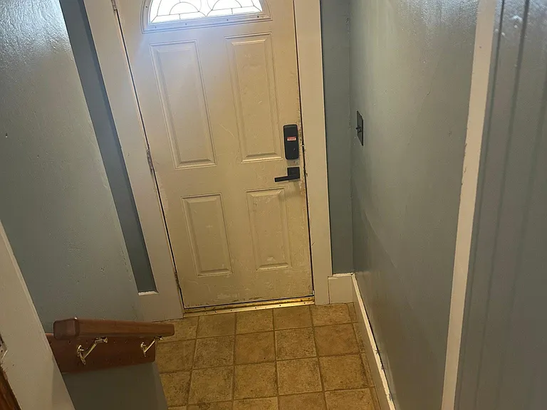 24 Green St #2 — Photo 3
