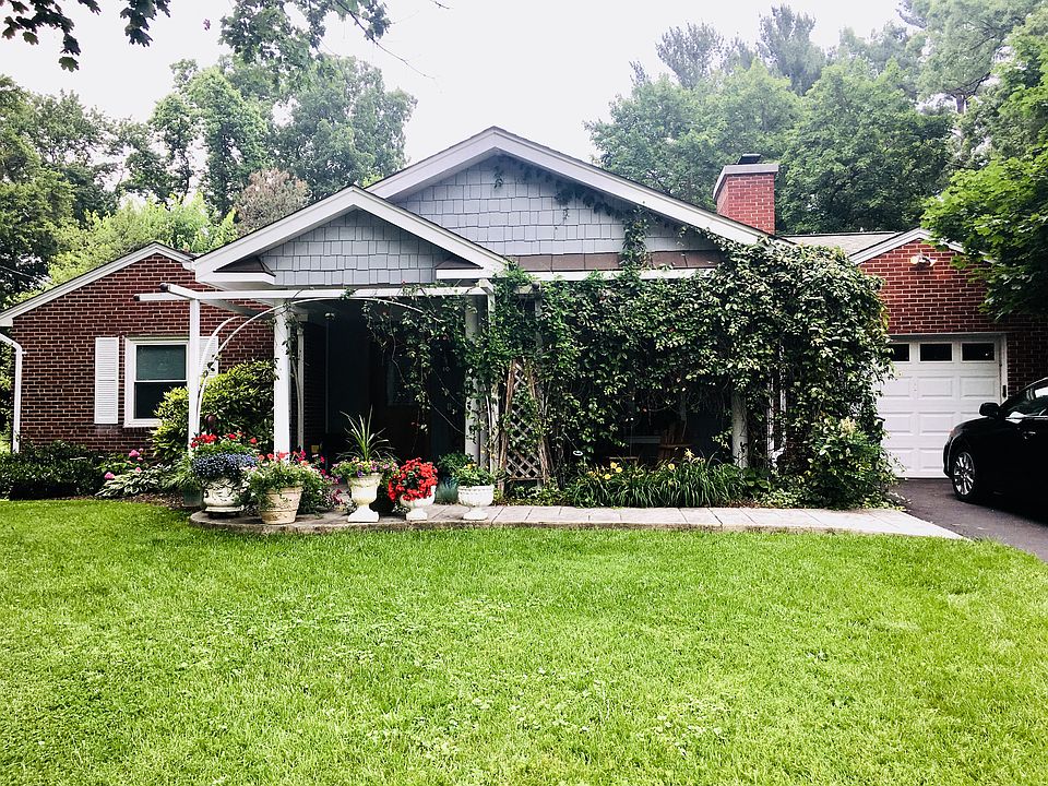 1st image of 10604 Norman Ave