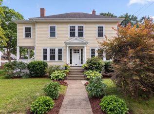 18 Brookfield Rd, Waltham, MA 02452