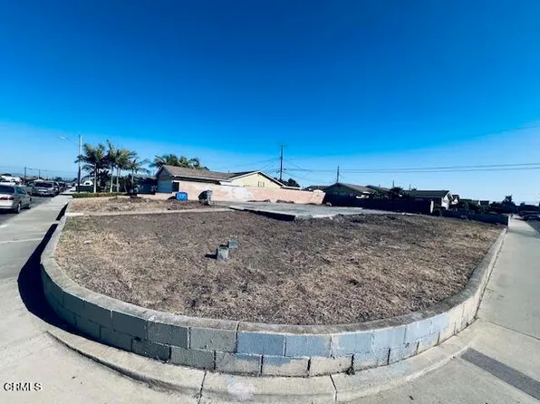 756 Thayer Ln, Port Hueneme, CA 93041