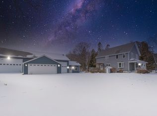 1406 River Rd, Kewaunee, WI 54216