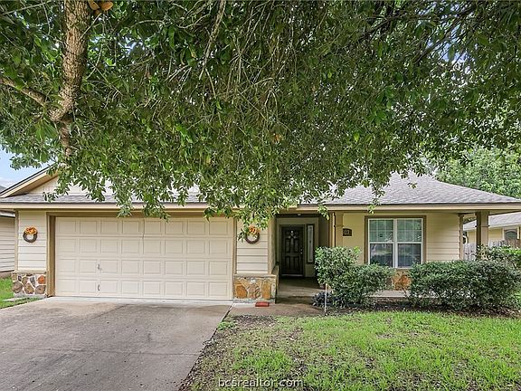 2nd image of 923 Windmeadows Dr