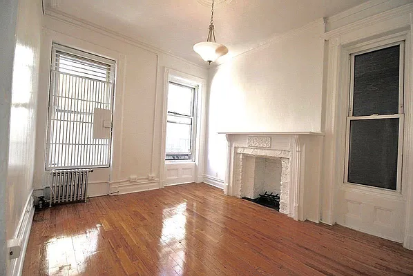 Rented by KYLM, LLC | media 21