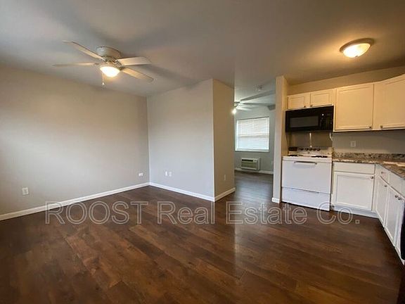 2nd image of 226 N Broad St APT D