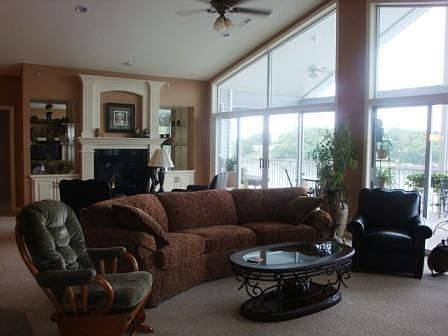 1st image of 965 Summer Place Dr Unit 5C