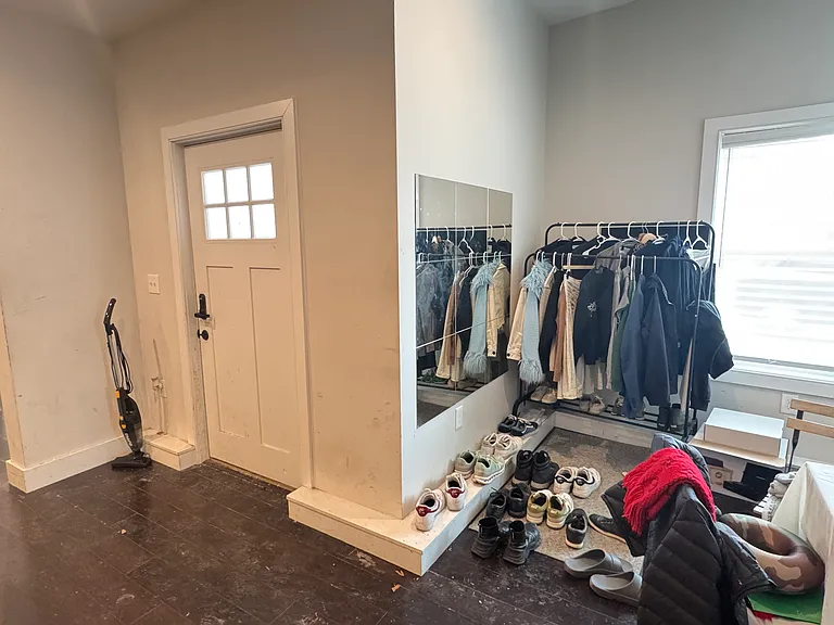 1 Cedar St #1 — Photo 14