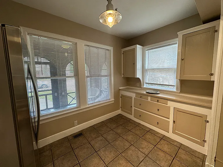 Live Oak St — Photo 19