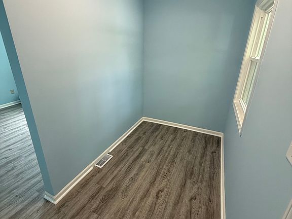 2nd image of 963 Lane St