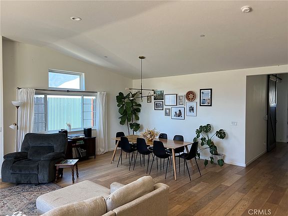 5th image of 375 Mads Pl