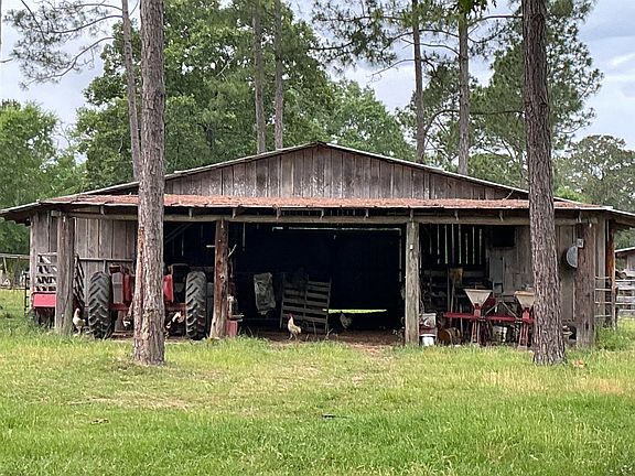 5th image of 22140 Oliver Taylor Rd