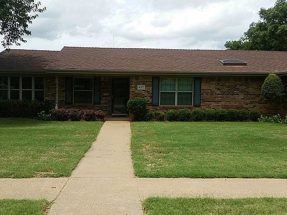 4th image of 4312 Prince Edward Dr