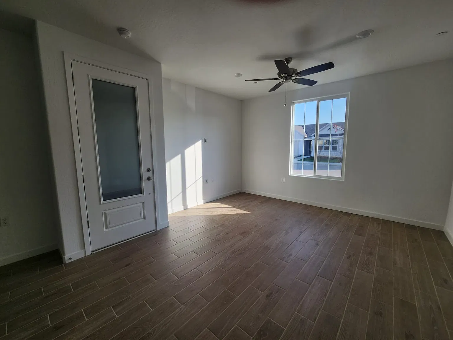 1 bed, 600 sqft, $1,450 — Photo 2