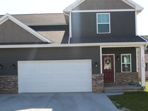 1423 Eagle Ave, Washington, IL 61571