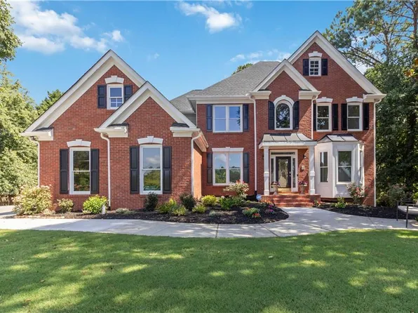 620 Reeves Hill Point, Lawrenceville, GA 30043