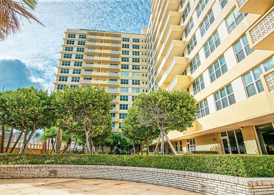 1st image of 4747 Collins Ave APT 1413