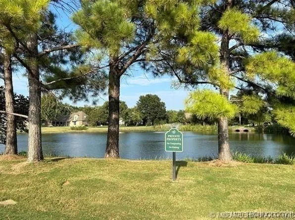 12032 S Braden Ave, Tulsa, OK 74137