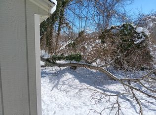 312 Crystal Dr, Williamstown, NJ