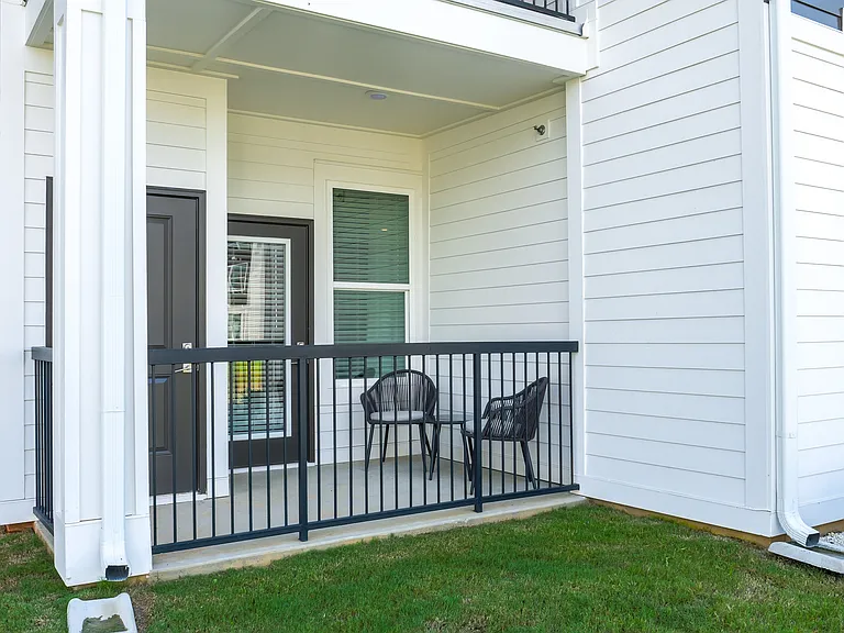 Flats at East Bay — Photo 46