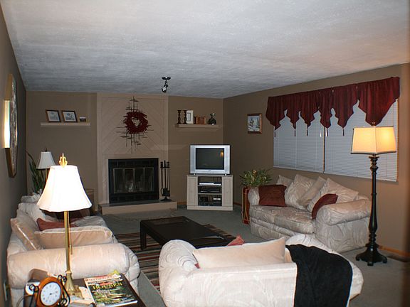 4th image of 5989 Jerusalem Dr