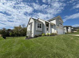 11014 S Millstone Dr, Olathe, KS 66061