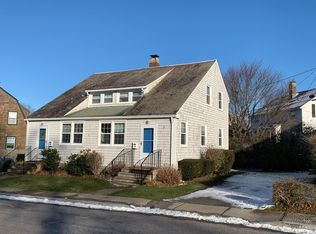 13 Norman St, Newport, RI 02840