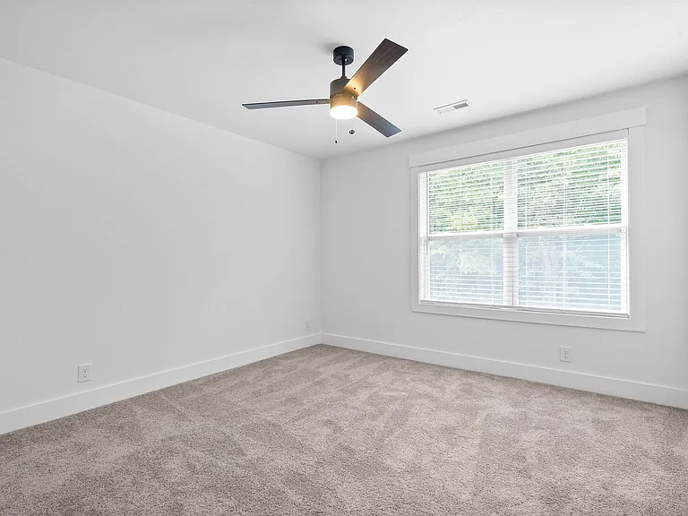 305 Front Ridge Cir — Photo 15