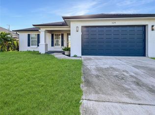 629 NW 17th Pl, Cape Coral, FL 33993