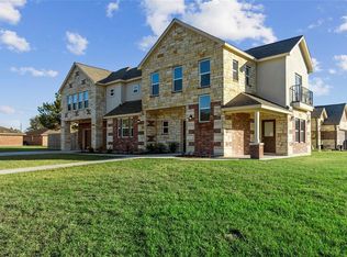 249 McDade St, Hempstead, TX 77445