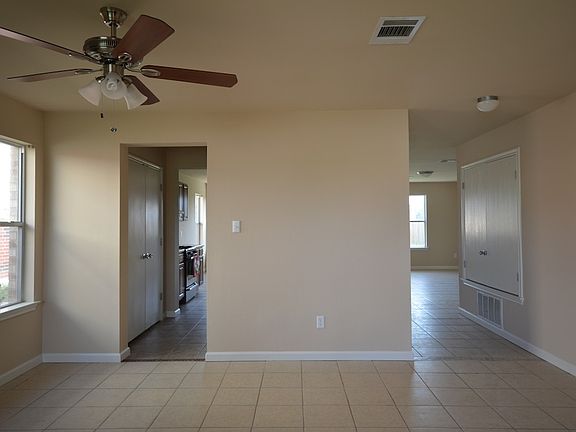 3rd image of 325 Outfitter Dr