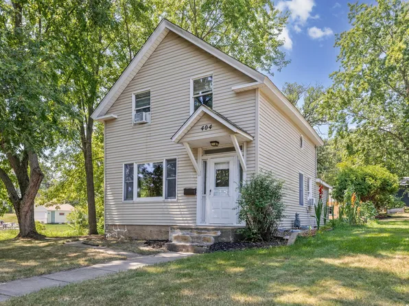 404 5th St N, Bayport, MN 55003