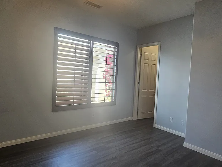 10 Champagne Cir — Photo 19