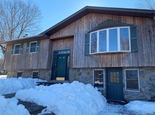 133 Hambletonian Ave, Chester, NY 10918