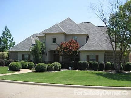 1st image of 1111 Fontaine Dr