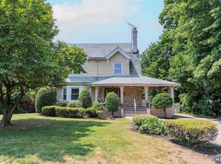 95 Summit Ave, Hackensack, NJ 07601