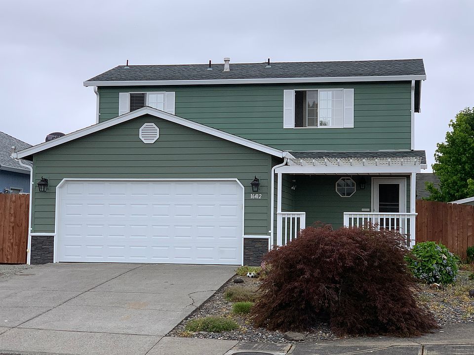 1st image of 16412 NE 80th St