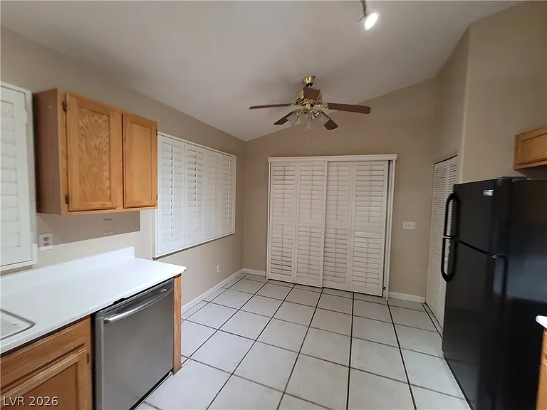 2458 Color Canyon Way — Photo 19
