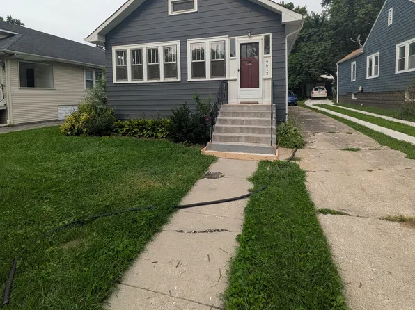 4612 Washington St, Downers Grove, IL 60515