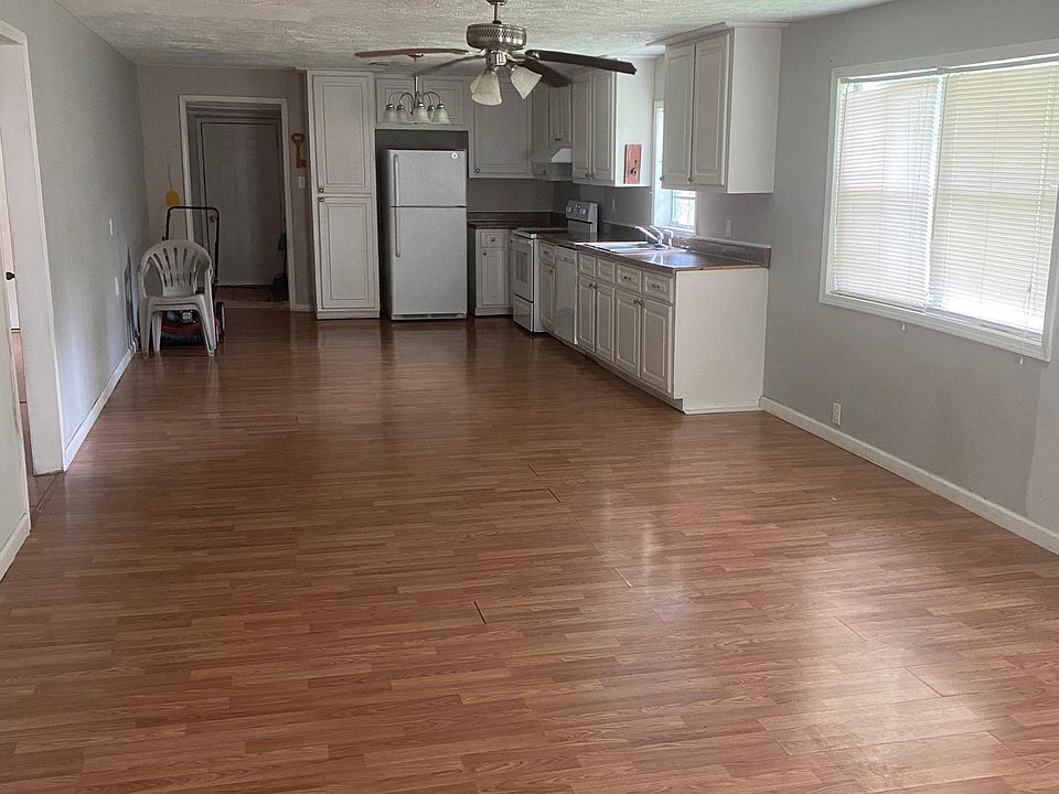 2nd image of 4810 Ogdon Rd