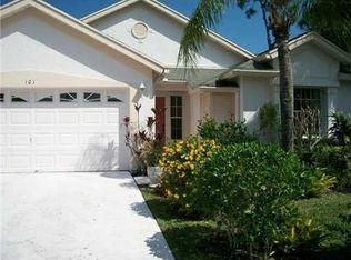 101 Pacer Ln, Greenacres, FL 33413