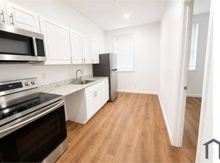 318 N Paca St #9, Baltimore, MD 21201