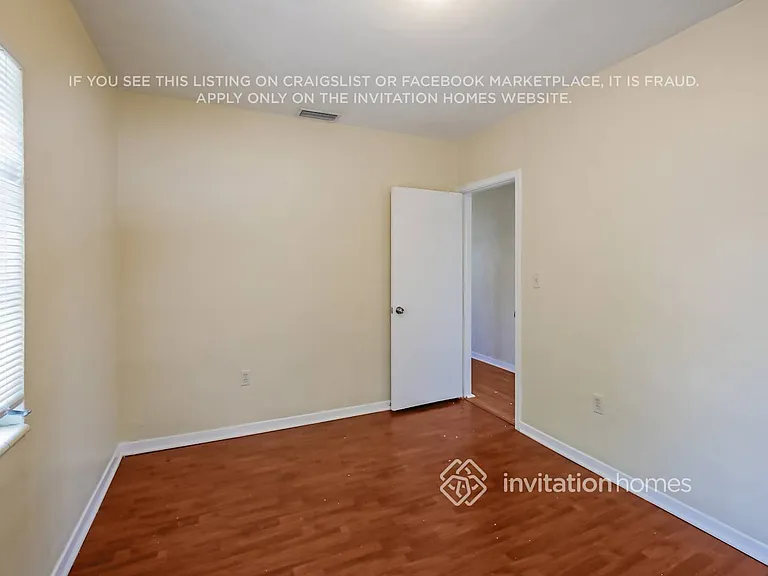 1815 NE 178th St — Photo 12