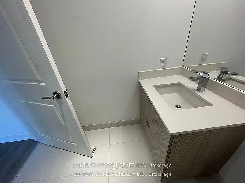 1 bed, $2,100 — Photo 4
