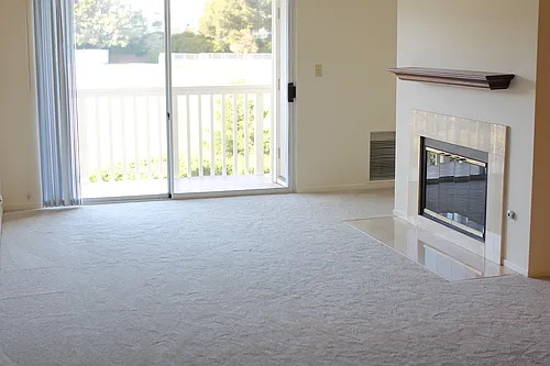 300 Murchison Dr #202 Photo 1