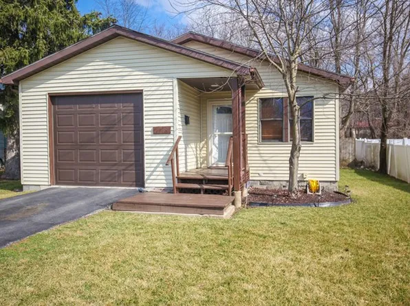1416 Arthur Ave, Joliet, IL 60432