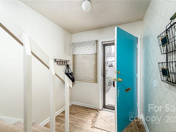 3rd image of 3728 Winding Creek Ln