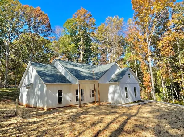 1319 Lincoln Rd, York, SC 29745