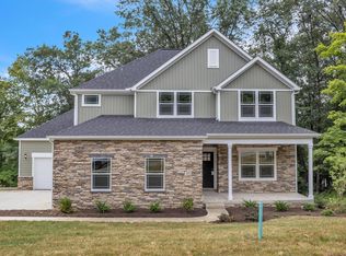 373 Laurel Oaks Ln, Heath, OH