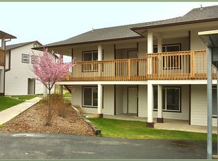5416 N Hills Dr, Klamath Falls, OR 97603