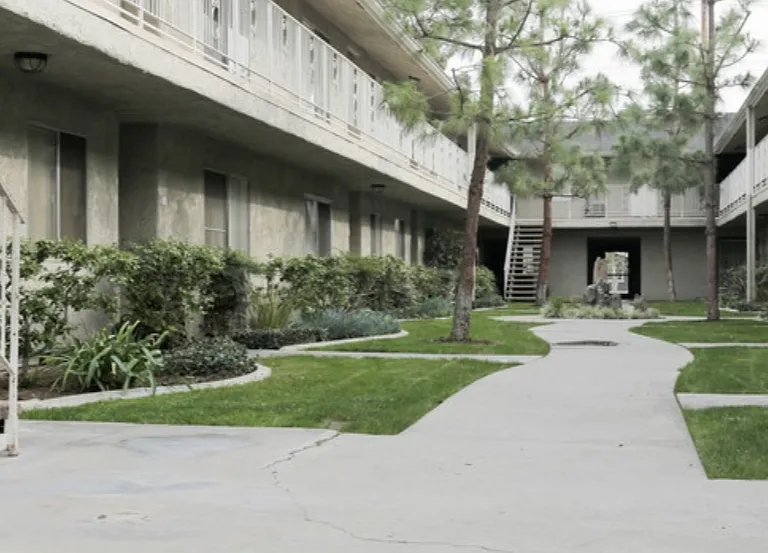 Pine Ridge Apartments — Photo 3